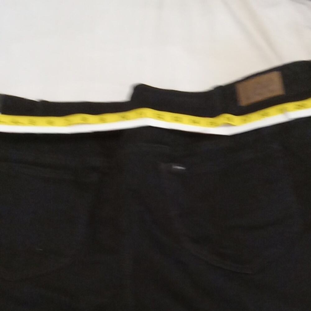 NWT Lee Women's Size 26W Jet Black Bermuda Casual Shorts. Reg Fit, Midrise, - Picture 7 of 9